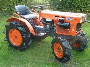 kubota b7100 FILTRY
